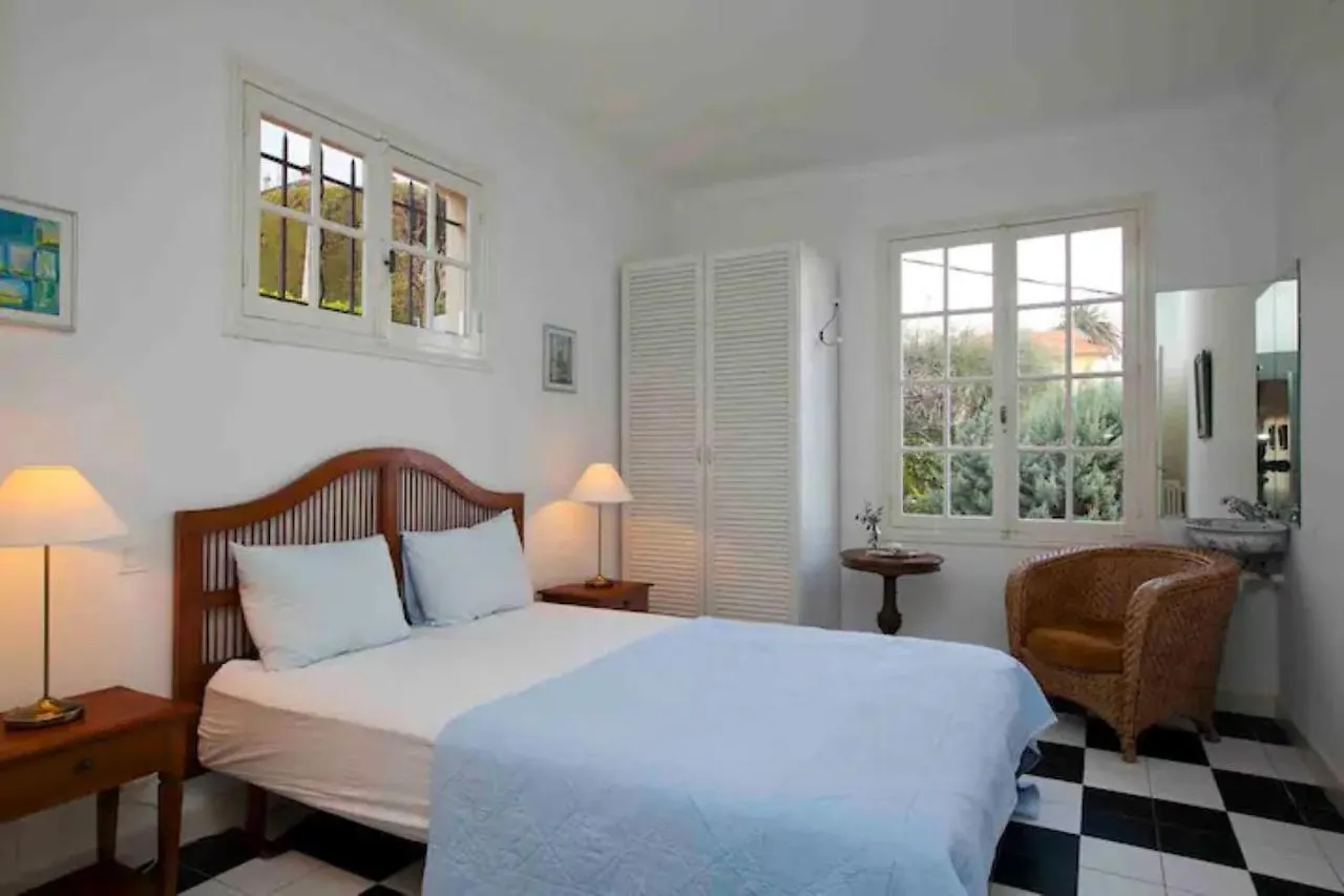 Comfortable Home With A Beautiful Garden Vence Apartment