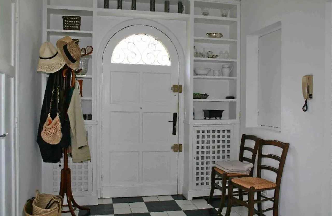 Comfortable Home With A Beautiful Garden Vence 0*,